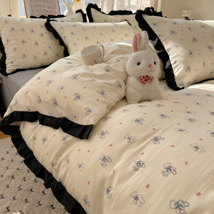 91家纺网 家纺一手货源 找家纺 红嘴企鹅 2025新款双层纱水洗棉赫本风四件套 赫本风-抱抱熊