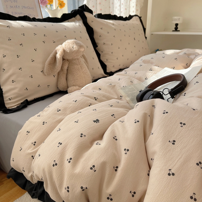 91家纺网 家纺一手货源 找家纺 红嘴企鹅 2025新款双层纱水洗棉赫本风四件套 赫本风-樱桃