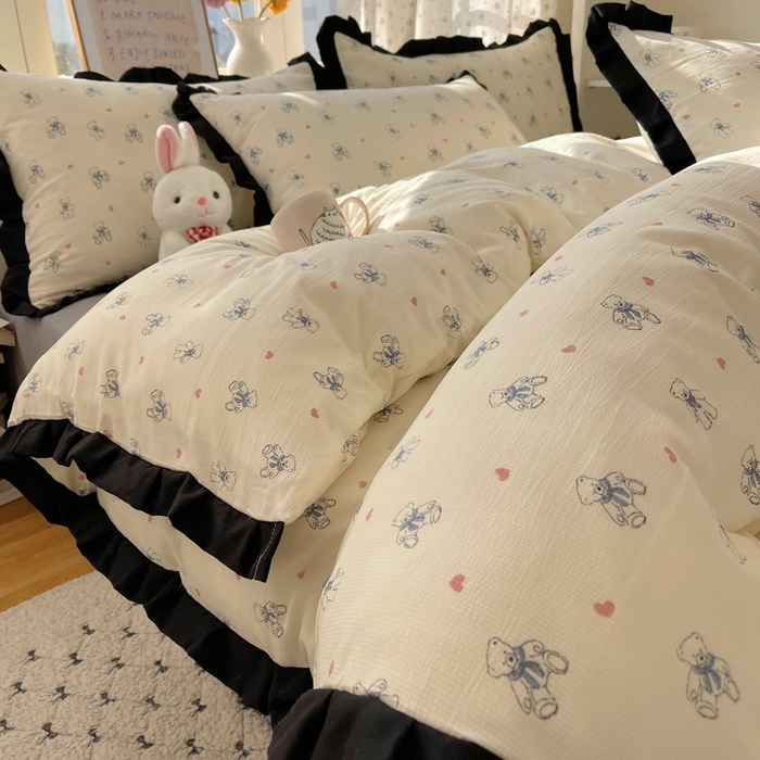 91家纺网 家纺一手货源 找家纺 红嘴企鹅 2025新款双层纱水洗棉赫本风四件套 赫本风-抱抱熊