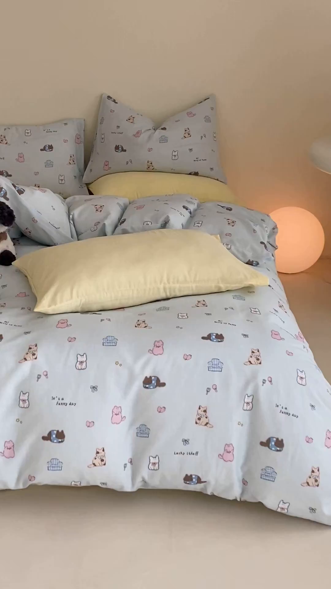 91家纺网 家纺一手货源 找家纺 时光里 2025新款A类全棉双层纱套件第一波 猫圈世界-蓝