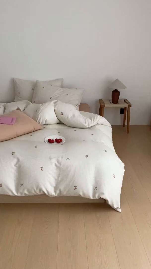 91家纺网 家纺一手货源 找家纺 时光里 2025新款A类全棉双层纱韩式风系列第三波 云蔓-白