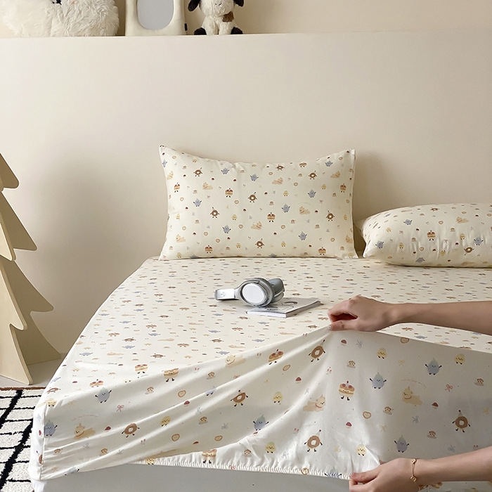 91家纺网 家纺一手货源 找家纺 时光里 2025新款双层纱系列卡通风枕套 如甜初梦