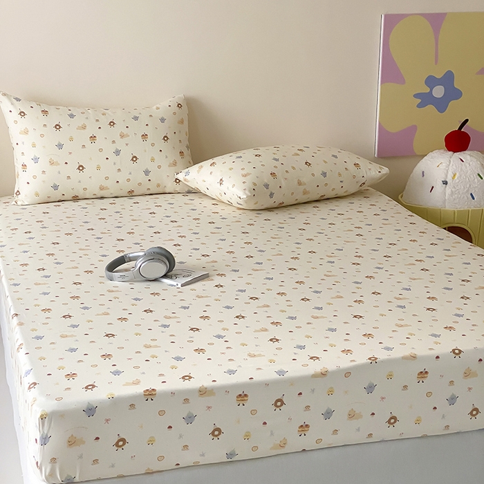 91家纺网 家纺一手货源 找家纺 时光里 2025新款双层纱系列卡通风床笠 如甜初梦