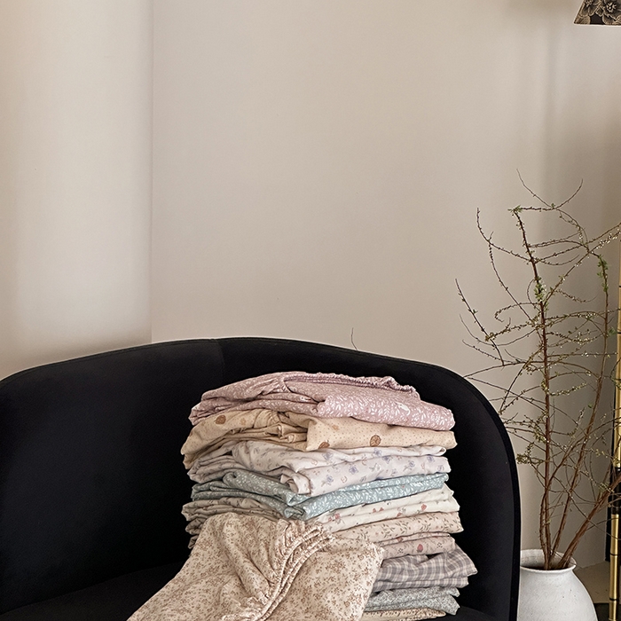 91家纺网 家纺一手货源 找家纺 时光里 2025新款双层纱系列ins风床笠 集合图