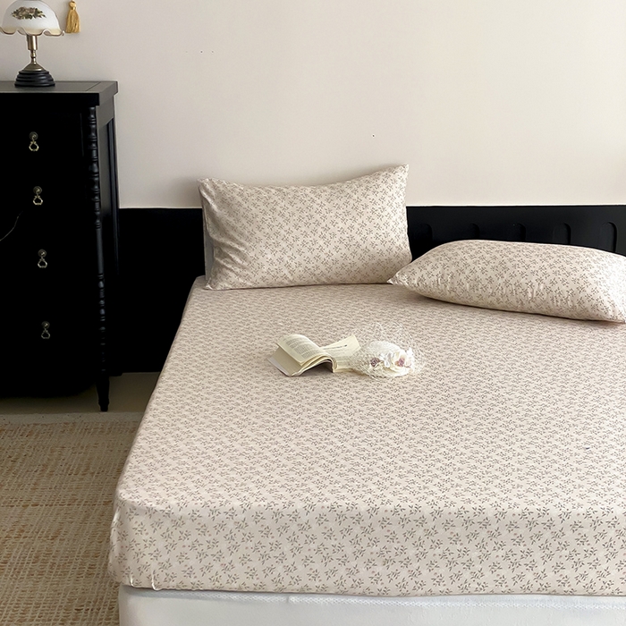 91家纺网 家纺一手货源 找家纺 时光里 2025新款双层纱系列ins风床笠 叶柳