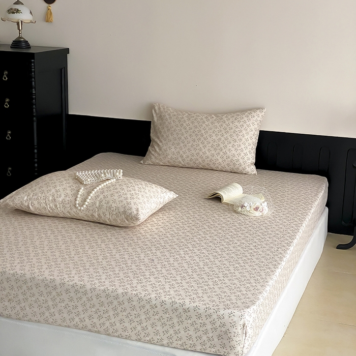 91家纺网 家纺一手货源 找家纺 时光里 2025新款双层纱系列ins风床笠 叶柳