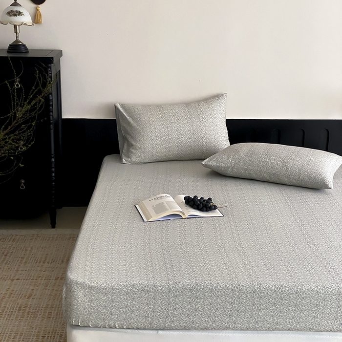 91家纺网 家纺一手货源 找家纺 时光里 2025新款双层纱系列ins风床笠 惜花涧-绿