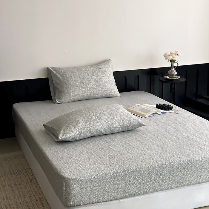 91家纺网 家纺一手货源 找家纺 时光里 2025新款双层纱系列ins风床笠 惜花涧-绿