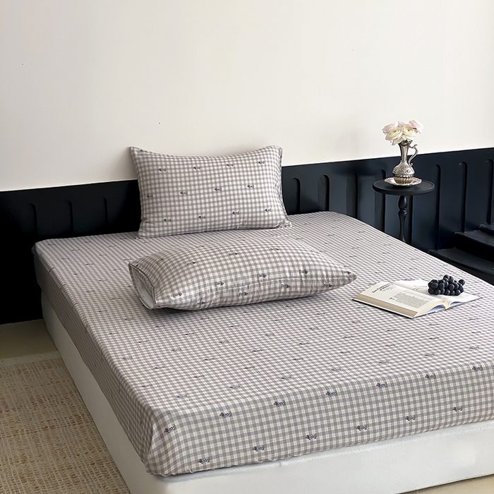 91家纺网 家纺一手货源 找家纺 时光里 2025新款双层纱系列ins风床笠 腊肠先生