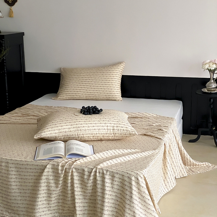 91家纺网 家纺一手货源 找家纺 时光里 2025新款双层纱系列ins风床单 林间