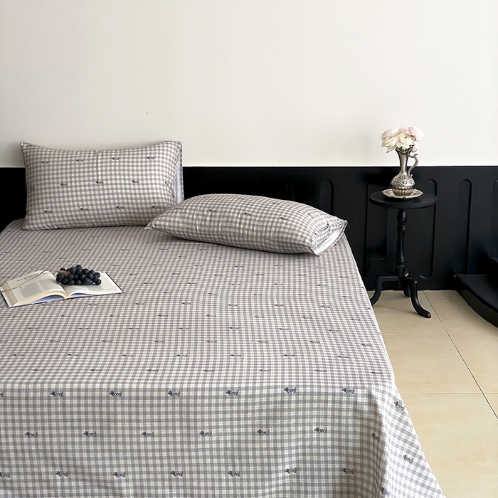 91家纺网 家纺一手货源 找家纺 时光里 2025新款双层纱系列ins风床单 腊肠先生