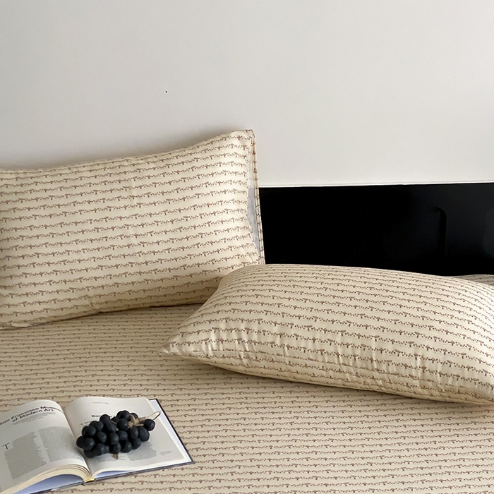 91家纺网 家纺一手货源 找家纺 时光里 2025新款双层纱系列ins风枕套 林间