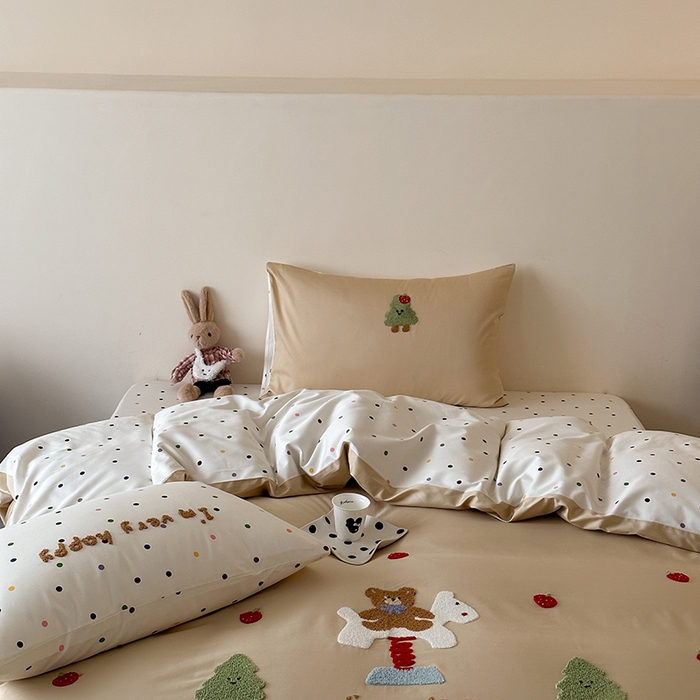 91家纺网 家纺一手货源 找家纺 （总）时光里 2025新款100S卡通风贡缎毛巾绣四件套