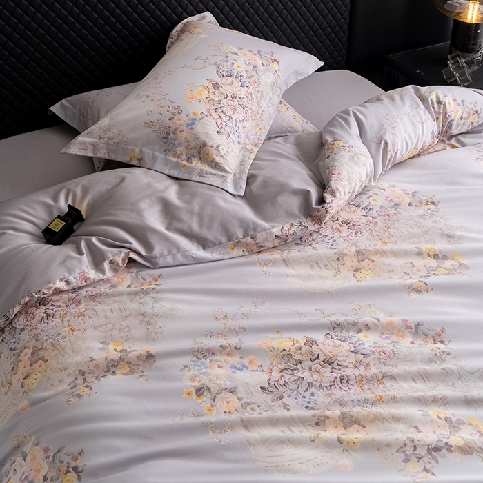 91家纺网 家纺一手货源 找家纺 皇寝世家家居 2025新款60S新疆长绒棉数码印花全棉床上四件套纯棉床品套件 花城-紫