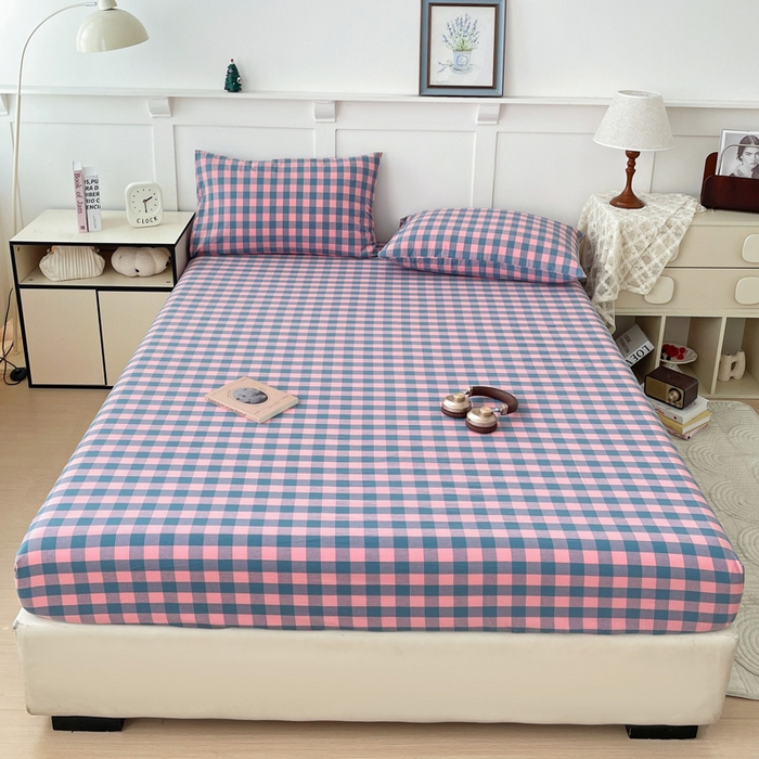 91家纺网 家纺一手货源 找家纺 2025新款全棉水洗棉套件-单床笠 粉灰小格