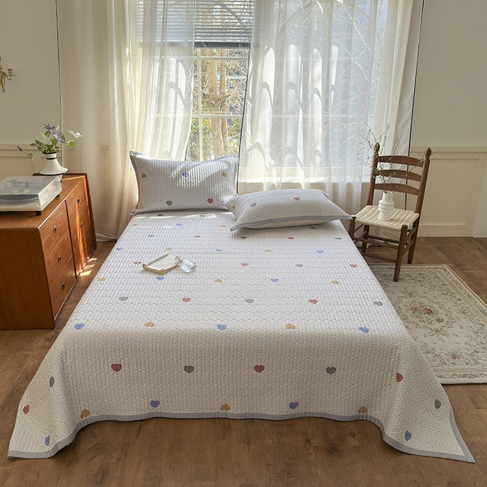 91家纺网 家纺一手货源 找家纺 美优兰 2025春夏新款双面天丝高温砂洗床盖 多彩甜心