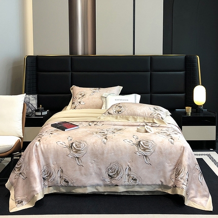 91家纺网 家纺一手货源 找家纺 （总）若未家居 LOVEWE HOUSE 2025新款兰精天丝印花夏被及夏被四件套