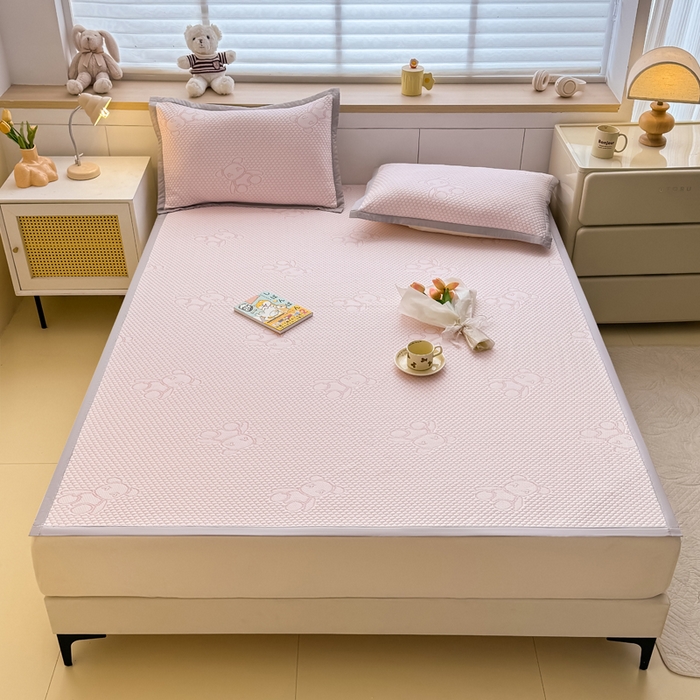 91家纺网 家纺一手货源 找家纺 999家纺   2025新款凉感提花冰豆豆凉席三件套 冰块熊-粉（凉席款）