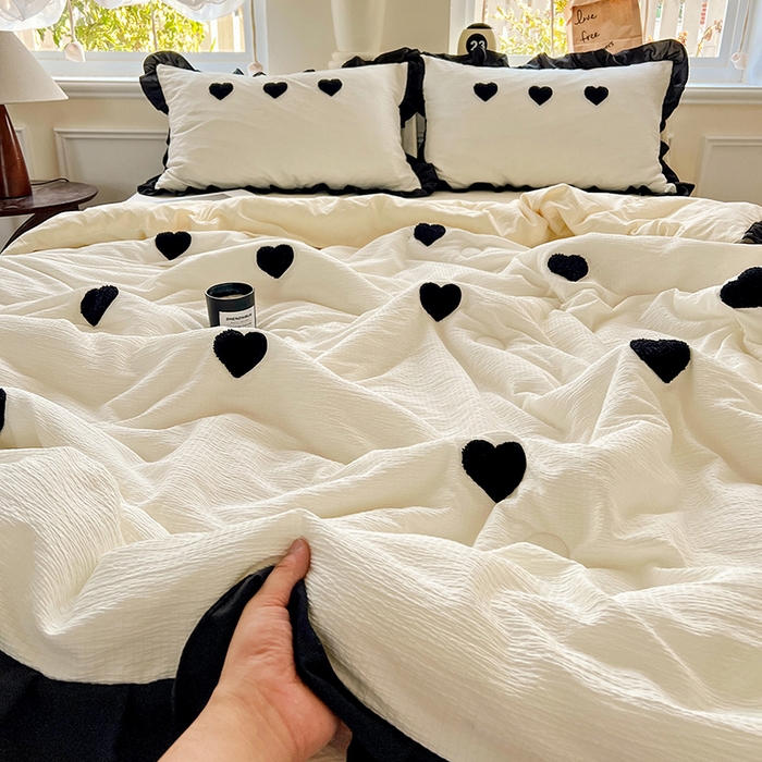 91家纺网 家纺一手货源 找家纺 梦之岛 2025新款韩版小泡泡水洗棉毛巾绣四件套-蝶梦 蝶梦爱心-奶白