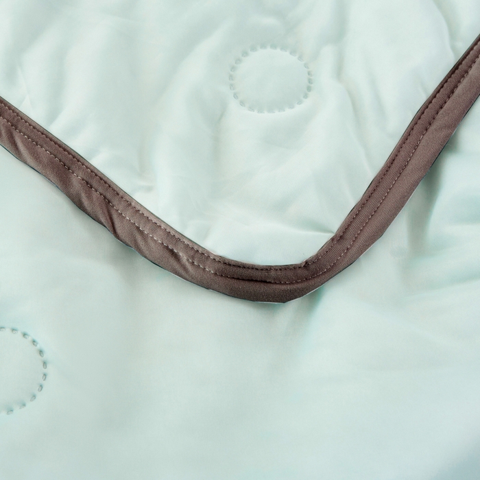 91家纺网 家纺一手货源 找家纺 丝薇雅 2025新款凉感丝夏被冰淇淋夏凉被 黑边-圆圈浅绿