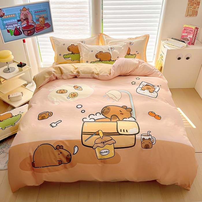 91家纺网 家纺一手货源 找家纺 2025新款原创设计卡皮巴拉全棉四件套-有作品登记证书 向往的生活