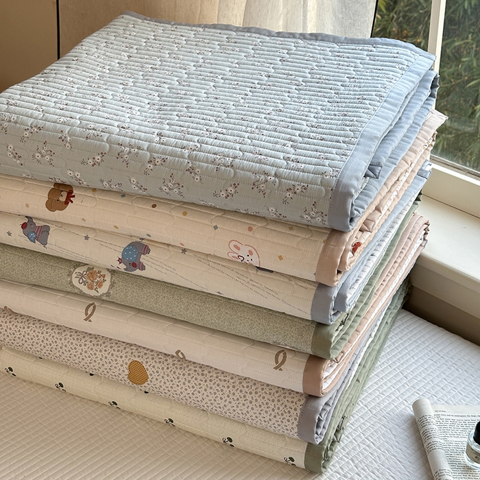 91家纺网 家纺一手货源 找家纺 美优兰 2025春夏新款双面天丝高温砂洗床盖 组合图仅供展示