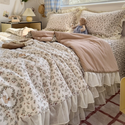 91家纺网 家纺一手货源 找家纺 （总）吉祥家纺  2025新款印花花边款夏凉被夏被四件套