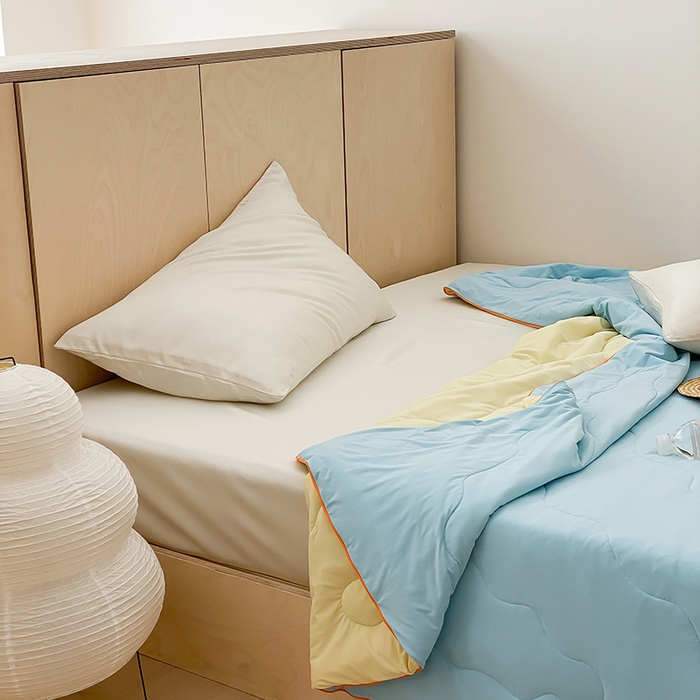 91家纺网 家纺一手货源 找家纺 时年家纺 2025新款升级版180克高定即刻凉感夏被 晴空蓝