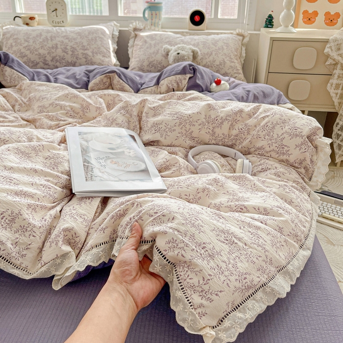 91家纺网 家纺一手货源 找家纺 仟网汇 2025新款云感皱皱双层纱全棉花边四件套 紫苏