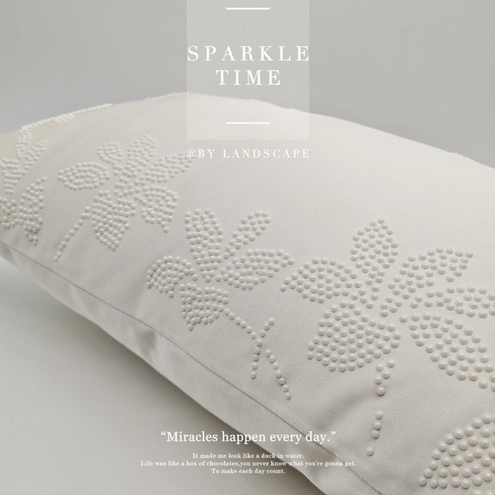 91家纺网 家纺一手货源 找家纺 新款禅丝高精密珍珠钻抱枕枕头枕芯-涟漪 涟漪-白