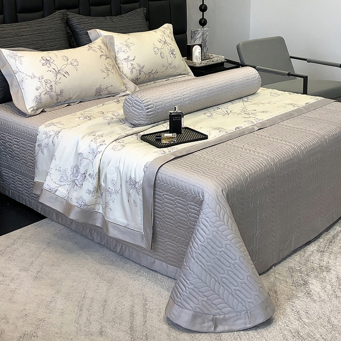 91家纺网 家纺一手货源 找家纺 若未家居 LOVEWE HOUSE 2025新款兰精天丝印花夏被及夏被四件套 白玉芝芝（床单款+床盖款）