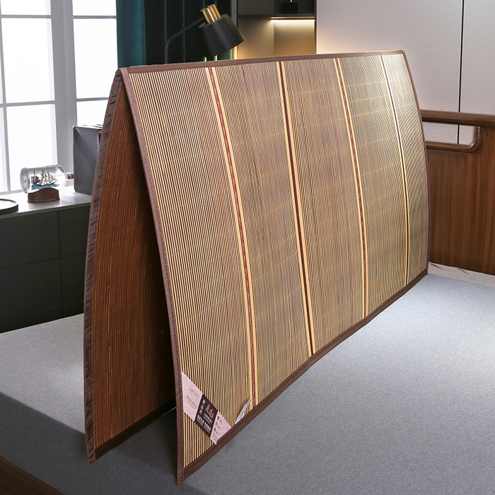 91家纺网 家纺一手货源 找家纺 鸣创 2025新款碳光竹席艾草驱蚊凉席草席藤席 精品木纹