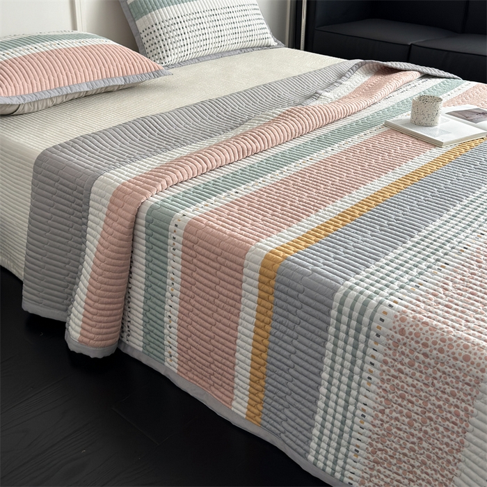 91家纺网 家纺一手货源 找家纺 美优兰 2025春夏新款双面天丝高温砂洗床盖 卡农