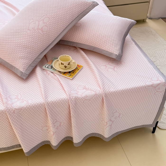 91家纺网 家纺一手货源 找家纺 999家纺   2025新款凉感提花冰豆豆凉席三件套 冰块熊-粉（凉席款）