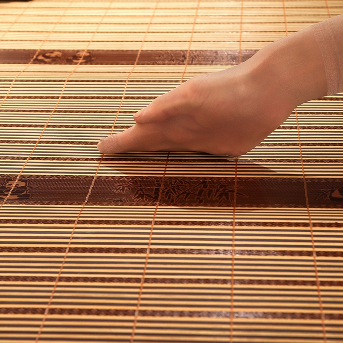 91家纺网 家纺一手货源 找家纺 森璐家纺 2025新款茶香养生竹席藤席草席冰丝席凉席子 富贵抱竹-反面冰藤