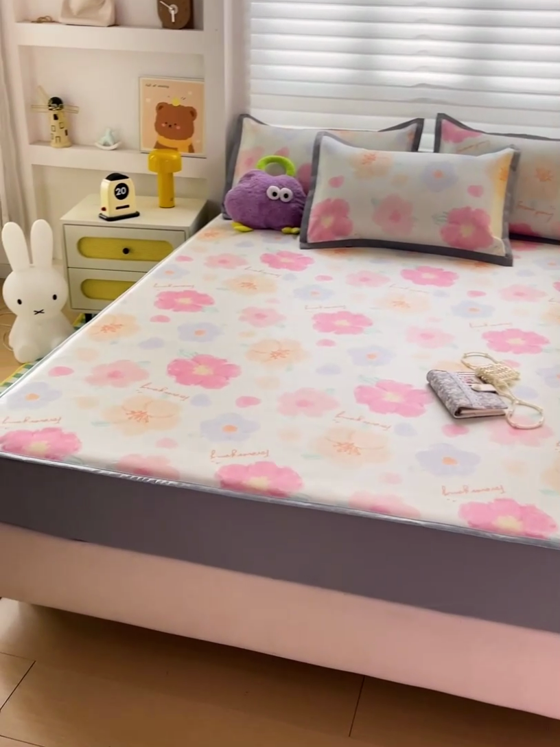 91家纺网 家纺一手货源 找家纺 金盛纺 2025新款A类数码印花冰丝席-床笠款 天女散花