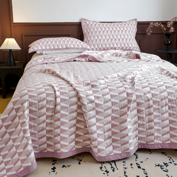 91家纺网 家纺一手货源 找家纺 棠薇家纺  2025新款北欧风盖毯毛巾被 菱格紫