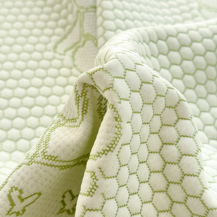 91家纺网 家纺一手货源 找家纺 999家纺   2025新款凉感提花冰豆豆凉席三件套 冰块熊-绿（床盖款）