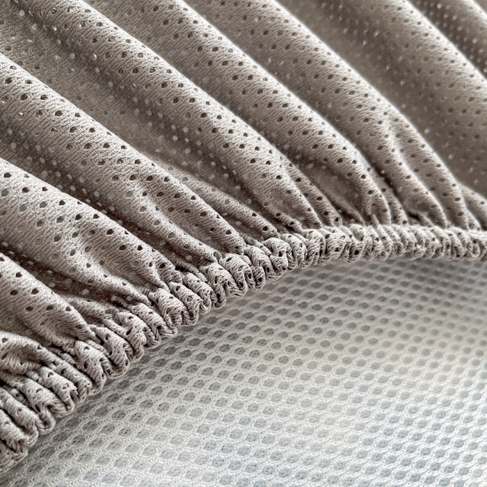 91家纺网 家纺一手货源 找家纺 金爱家  2025新款正版授权miiiiichan可爱卡通大版数码印花A类1200D冰感丝凉感席冰丝三件套平铺床笠系列 俏皮小狗