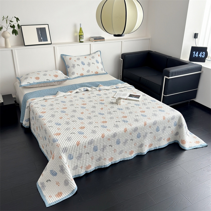 91家纺网 家纺一手货源 找家纺 美优兰 2025春夏新款双面天丝高温砂洗床盖 蓝海