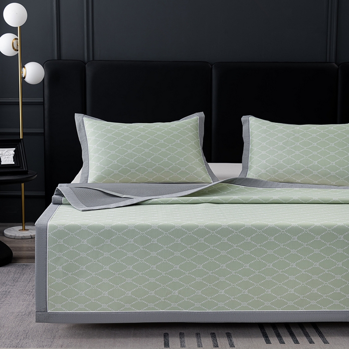 91家纺网 家纺一手货源 找家纺 小牛席业 2025新款轻奢风凉感冰丝席-月亮爱心系列 绿色