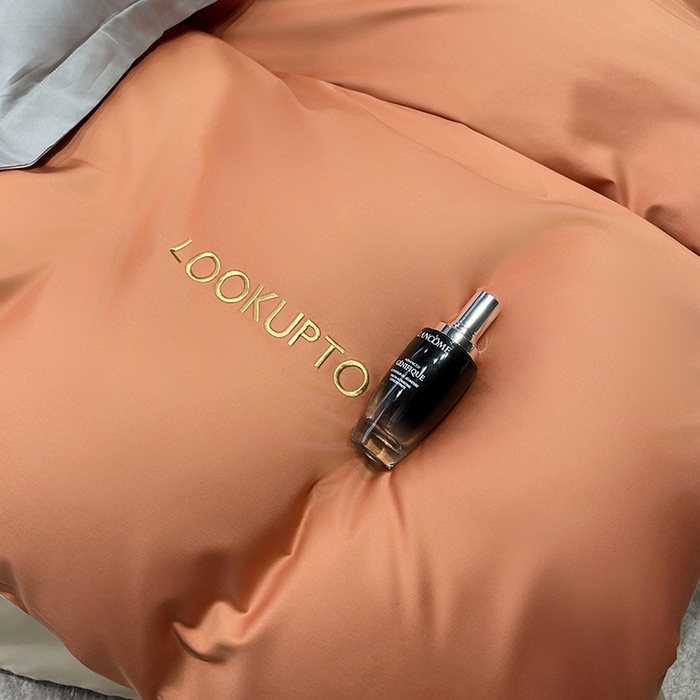 91家纺网 家纺一手货源 找家纺 皇寝世家家居 2025新款全棉纯棉A类100s长绒棉四件套刺绣绣花纯色贡缎床单款-诗雅 诗雅-活力橙