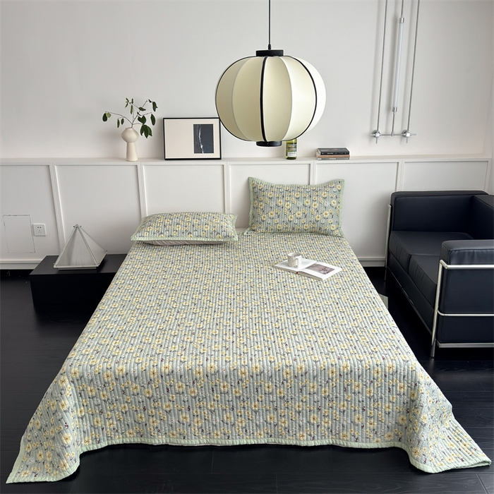 91家纺网 家纺一手货源 找家纺 美优兰 2025春夏新款双面天丝高温砂洗床盖 七里香