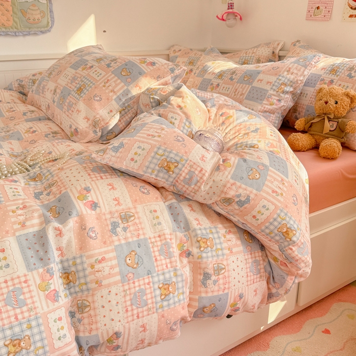 91家纺网 家纺一手货源 找家纺 呗旺鹿 2025新款A类母婴级全棉有氧双层纱印花四件套 熊熊酱