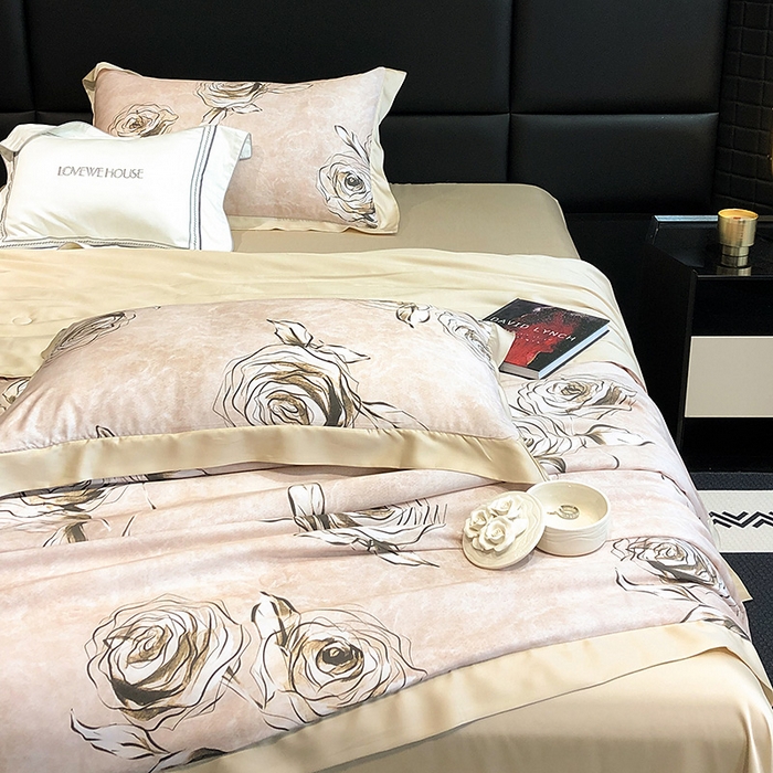 91家纺网 家纺一手货源 找家纺 若未家居 LOVEWE HOUSE 2025新款兰精天丝印花夏被及夏被四件套 叶罗丽玫瑰 米（床单款+床盖款）