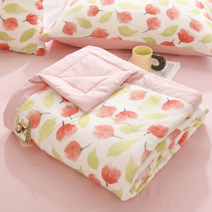 91家纺网 家纺一手货源 找家纺 红日子纺织品 2025新款棉麻夏被四件套 漫花-粉