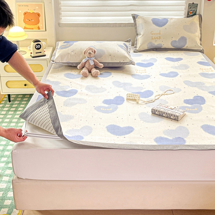 91家纺网 家纺一手货源 找家纺 金盛纺 2025新款A类数码印花冰丝席-床席款 心心相印