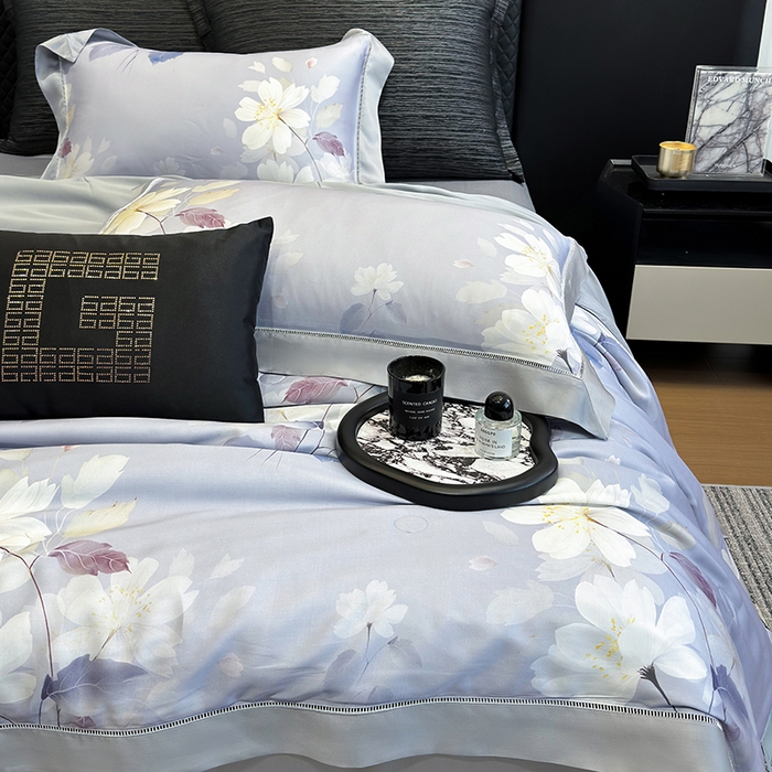 91家纺网 家纺一手货源 找家纺 若未家居 LOVEWE HOUSE 2025新款兰精天丝印花夏被及夏被四件套 紫郁气氛（床单款+床盖款）