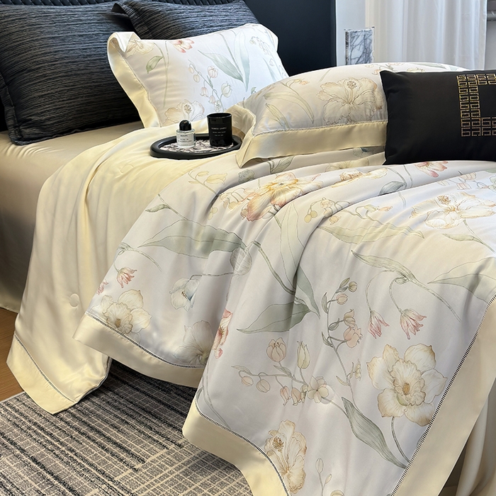 91家纺网 家纺一手货源 找家纺 若未家居 LOVEWE HOUSE 2025新款兰精天丝印花夏被及夏被四件套 西子铃兰（床单款+床盖款）