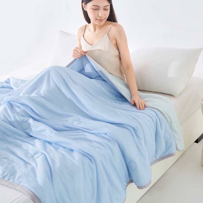 91家纺网 家纺一手货源 找家纺 丝薇雅 2025新款凉感丝夏被冰淇淋夏凉被 圆圈天蓝